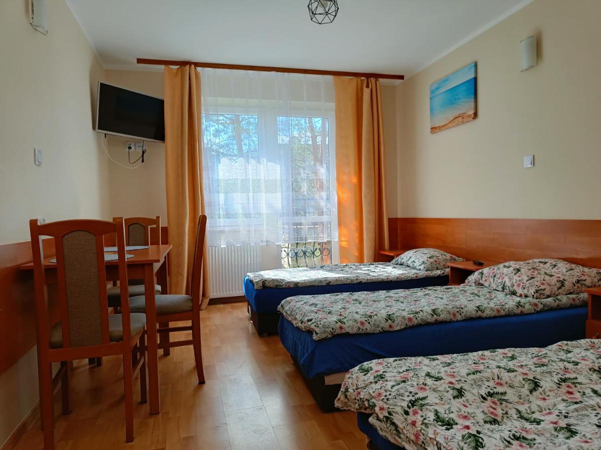 Pensjonat Przystan Kolobrzeg Exterior photo
